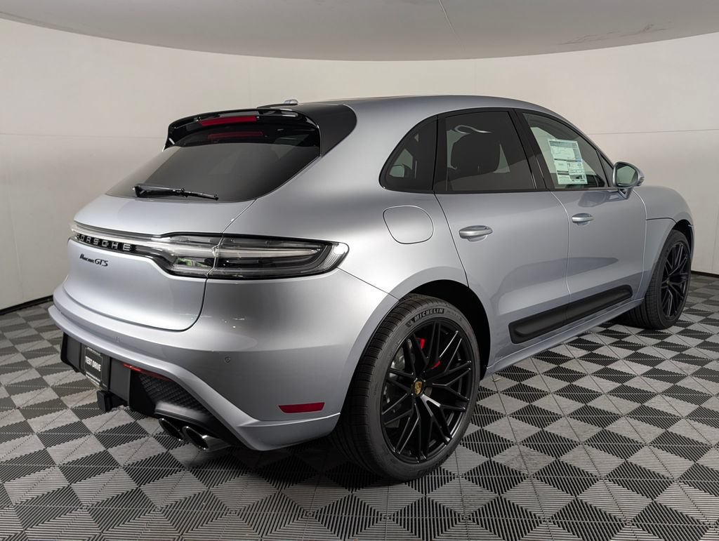 New 2026 Porsche Macan GTS AWD/4WD image 7
