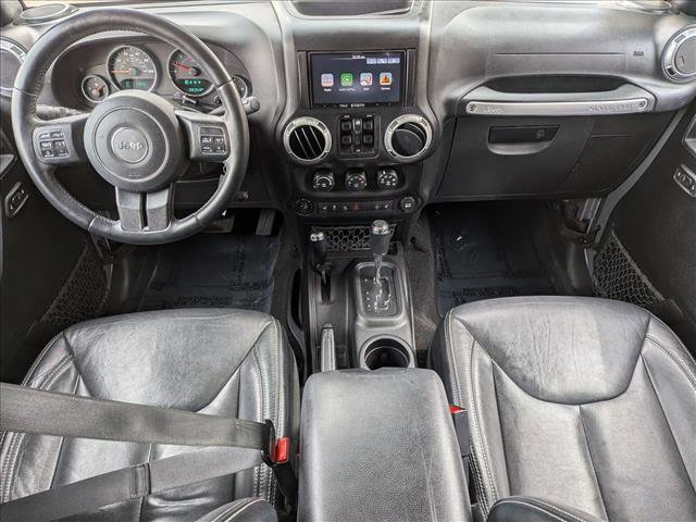 Used 2016 Jeep Wrangler Unlimited Sahara w/ Mopar Chrome Edition Group AWD/4WD image 19