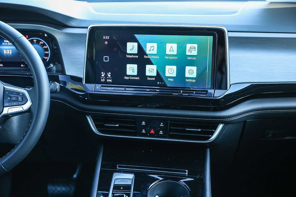 New 2026 Volkswagen Atlas Cross Sport SE image 22