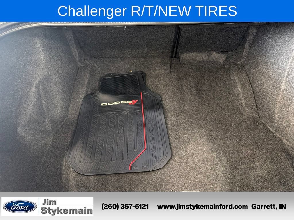 Used 2020 Dodge Challenger R/T RWD image 28