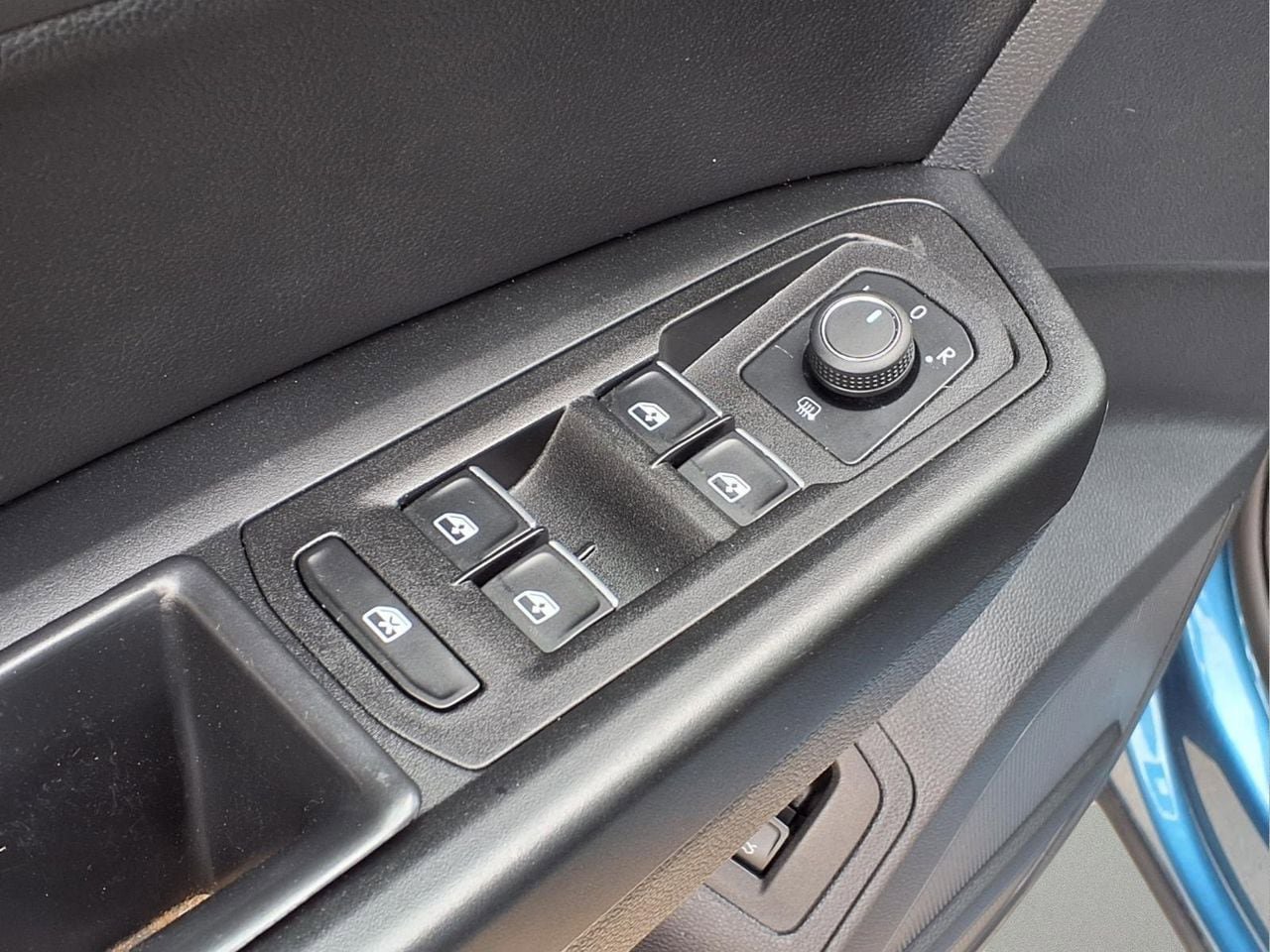Used 2019 Volkswagen Atlas SE image 15