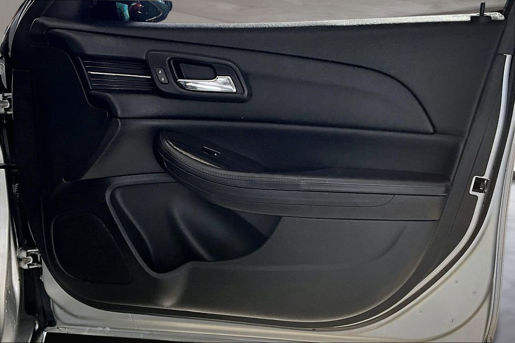 Used 2014 Chevrolet Malibu LT w/ Power Convenience Package image 25