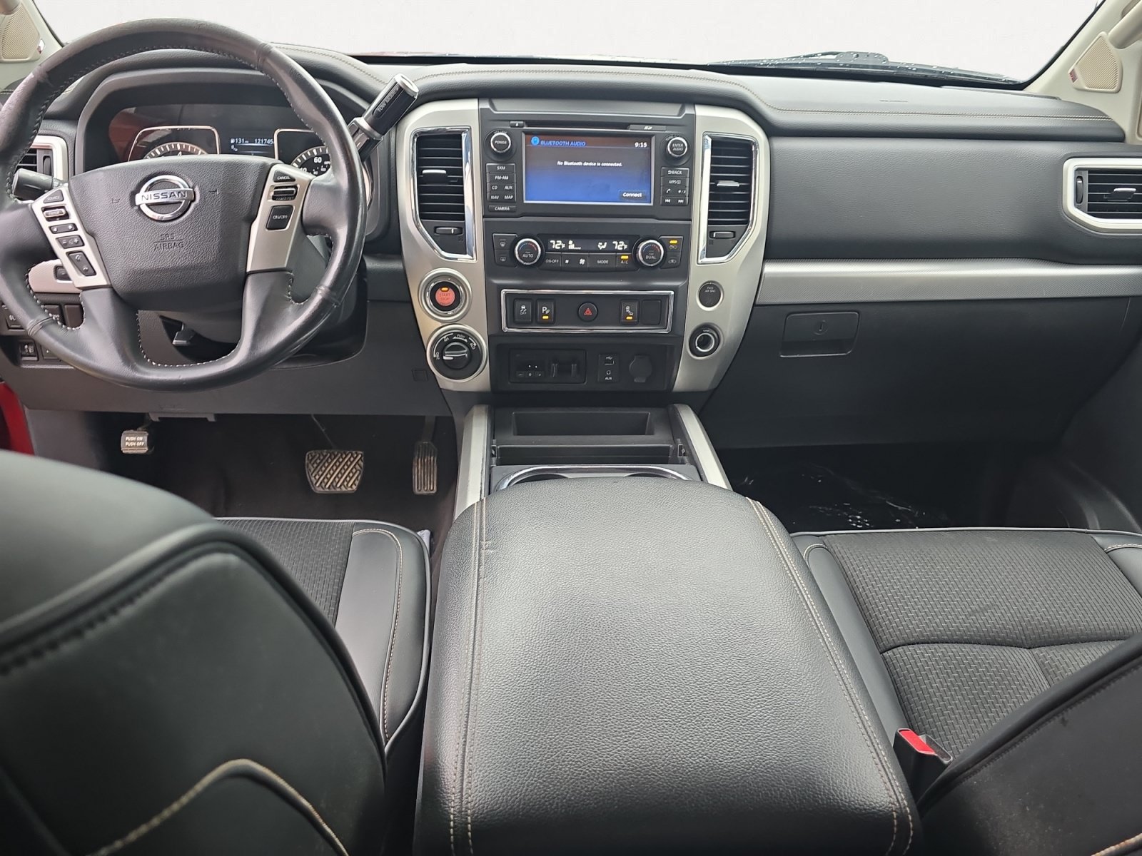 Used 2017 Nissan Titan PRO-4X AWD/4WD image 3