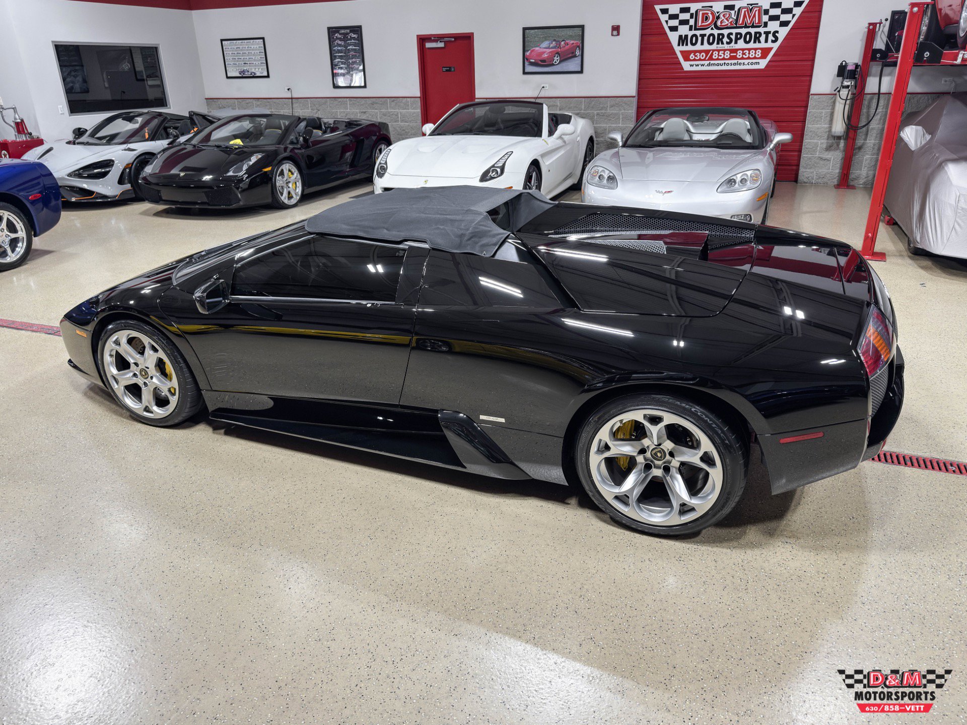 Used 2005 Lamborghini Murcielago Roadster image 33