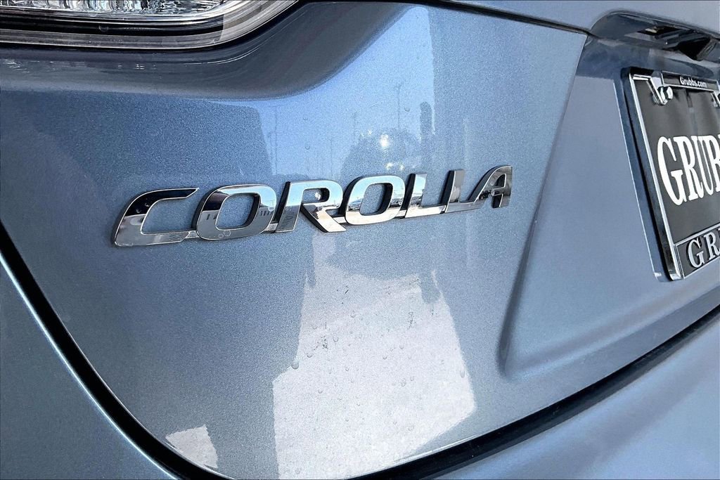 Used 2024 Toyota Corolla LE image 39