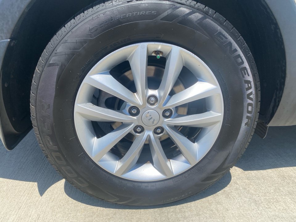 Used 2018 Kia Sorento FWD image 27
