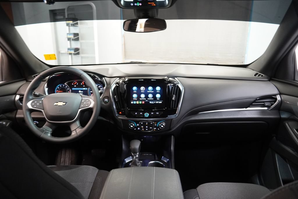 Used 2024 Chevrolet Traverse LT AWD/4WD image 19