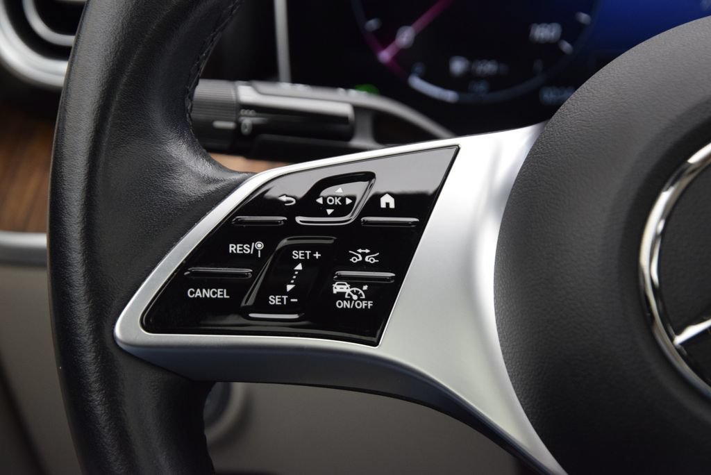 Used 2023 Mercedes-Benz C 300 Sedan image 24