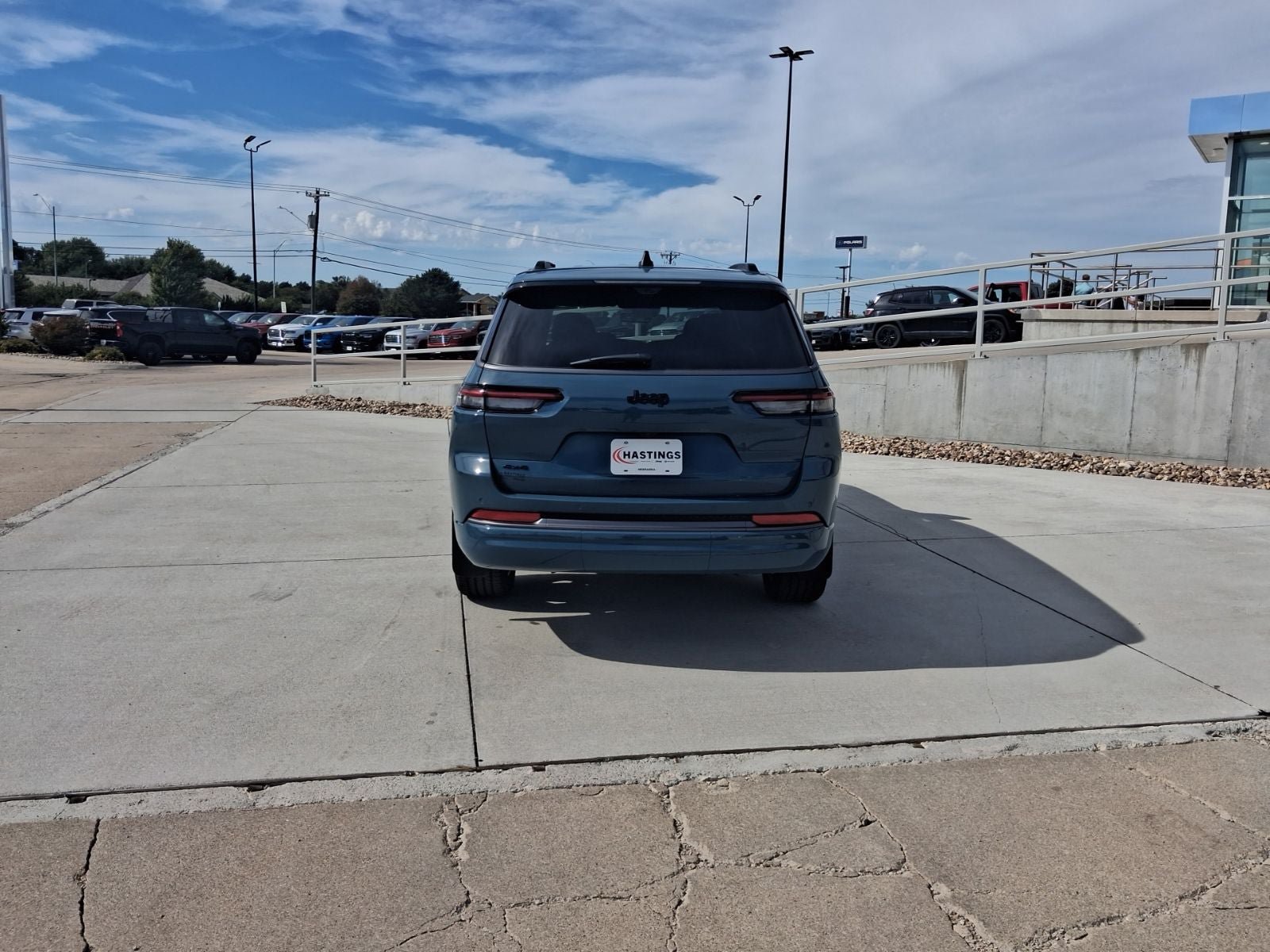 New 2026 Jeep Grand Cherokee L Limited AWD/4WD image 4