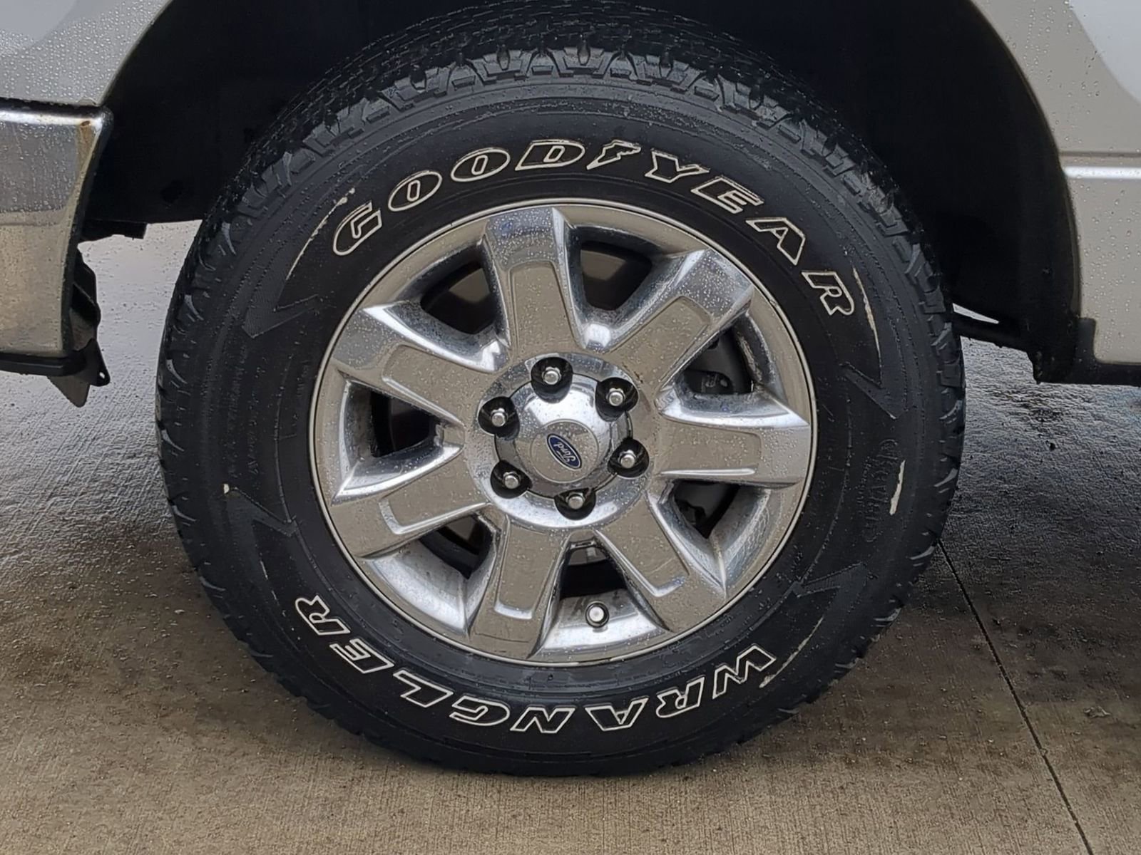 Used 2013 Ford F150 XLT w/ Luxury Equipment Group image 15