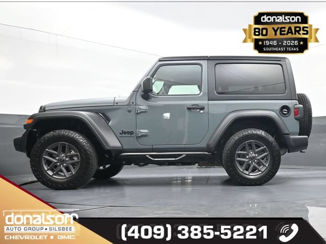 Used 2025 Jeep Wrangler Sport AWD/4WD image 13