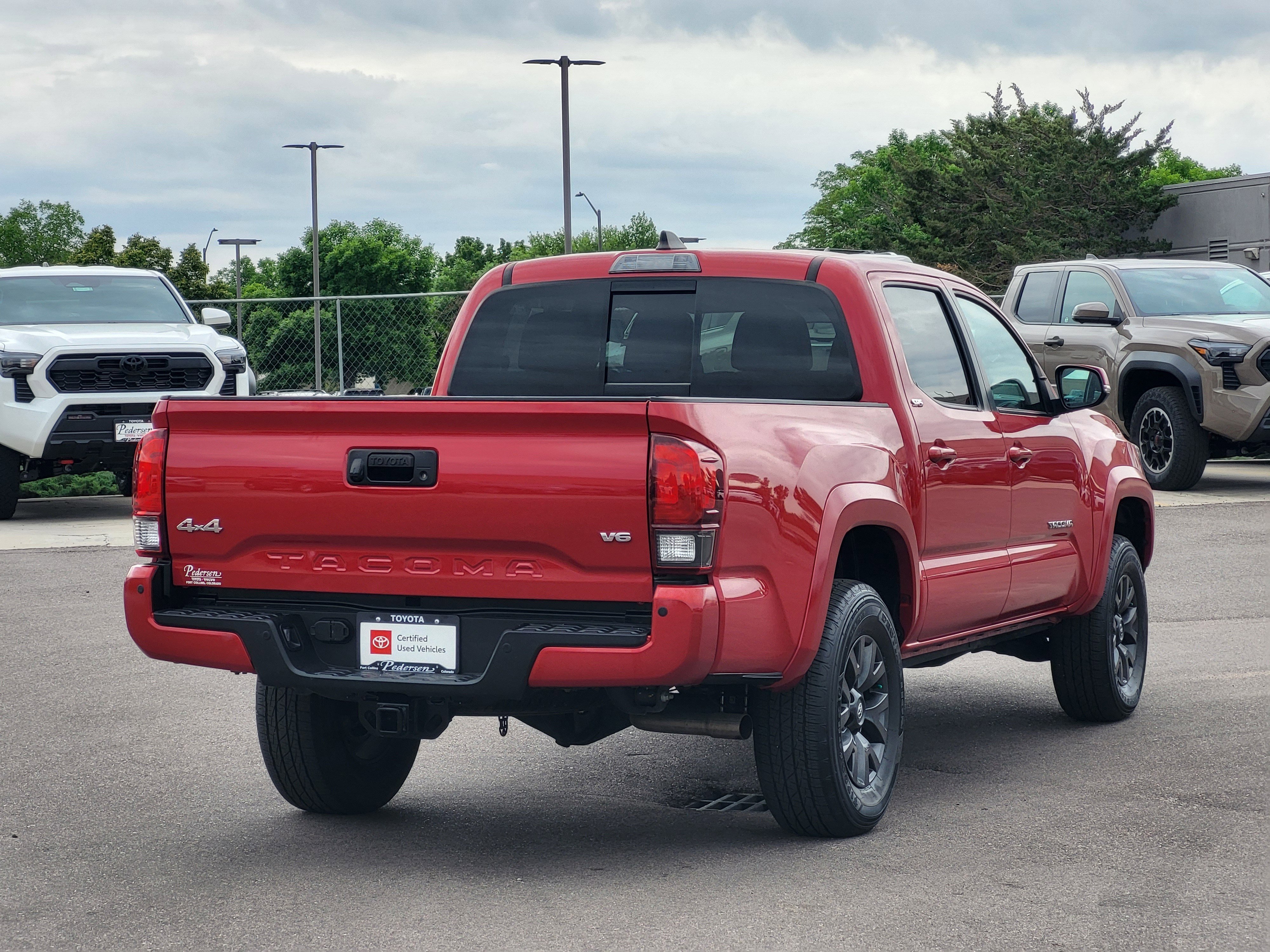 Certified 2023 Toyota Tacoma SR5 AWD/4WD image 2