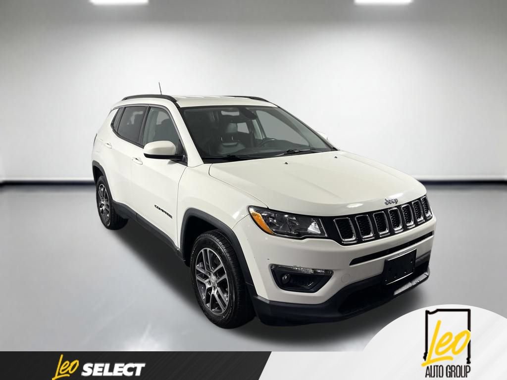 Used 2018 Jeep Compass Latitude w/ Popular Equipment Group AWD/4WD image 4
