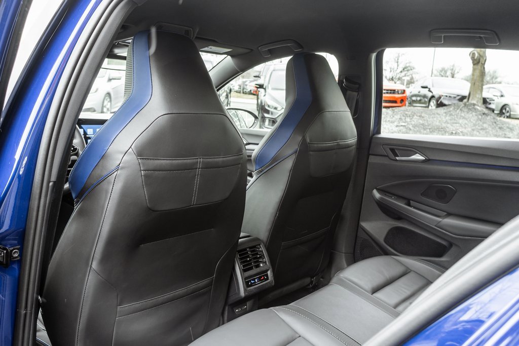 Used 2024 Volkswagen Golf R 2.0T image 29