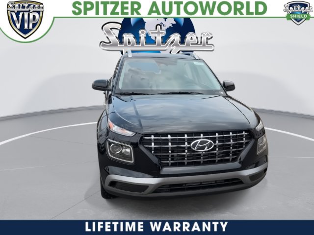 New 2026 Hyundai Venue SEL FWD image 4