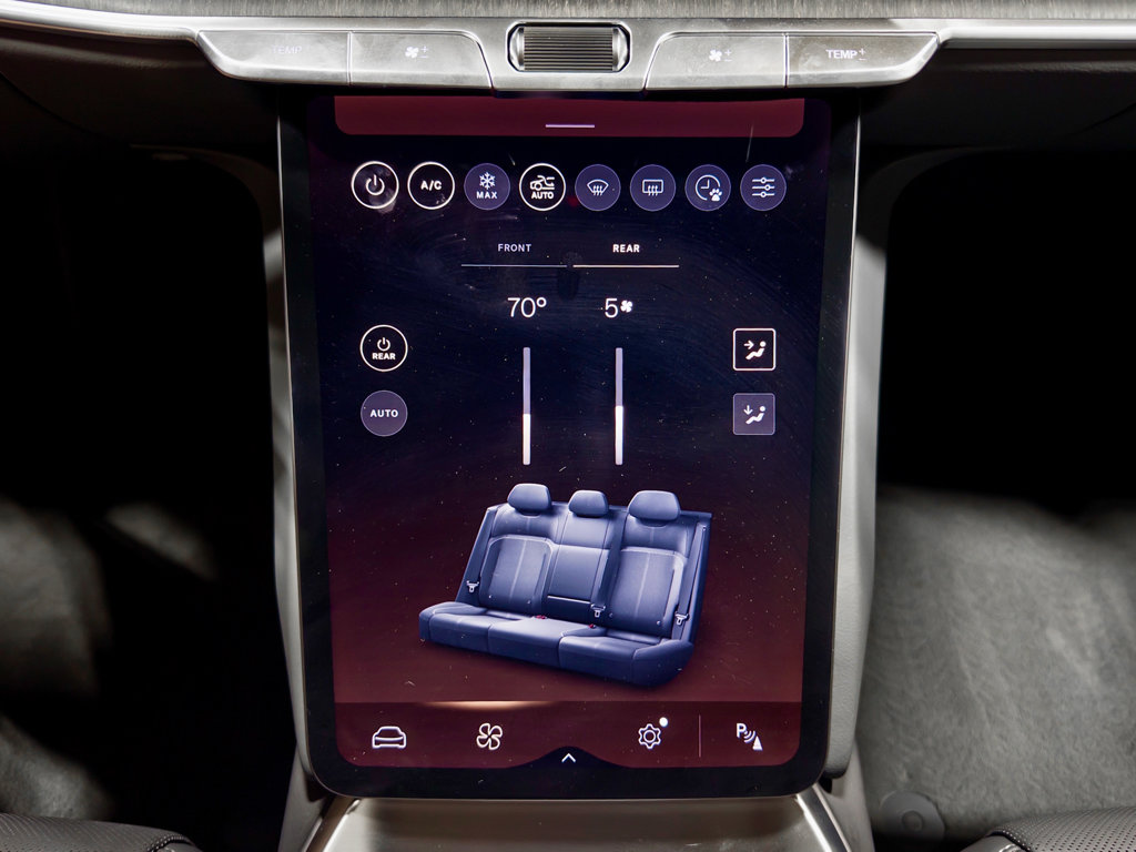 Used 2025 Lucid Air Pure image 14