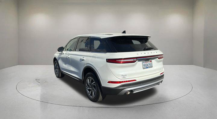 Used 2024 Lincoln Corsair FWD w/ Equipment Group 101A image 4