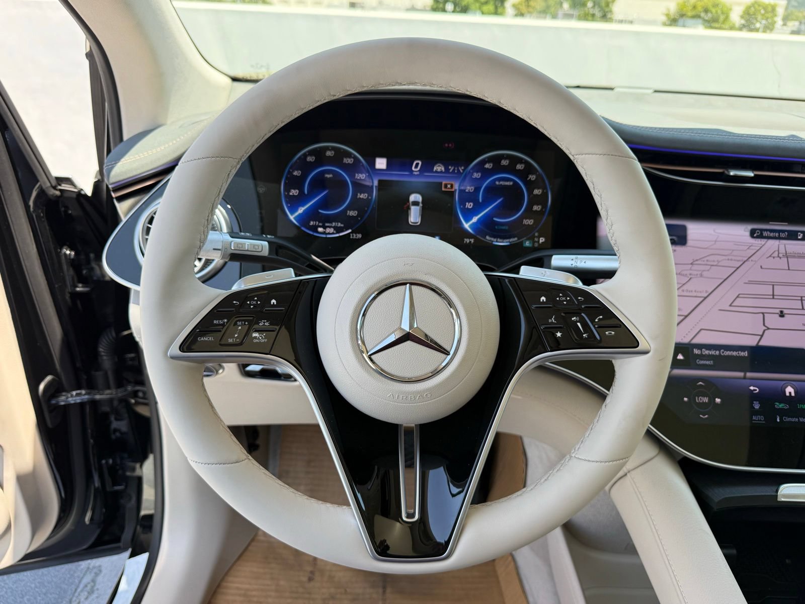 New 2026 Mercedes-Benz EQS 550 4MATIC SUV image 19
