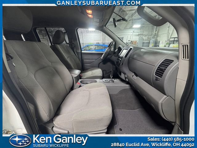 Used 2021 Nissan Frontier SV image 28