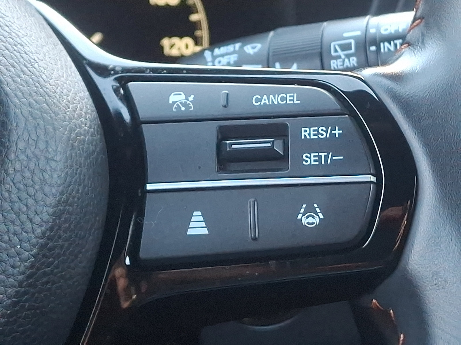Used 2024 Honda HR-V Sport image 21