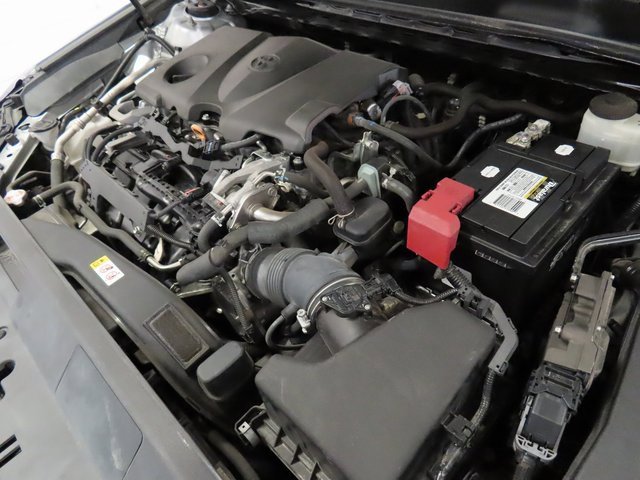Used 2020 Toyota Camry SE image 36