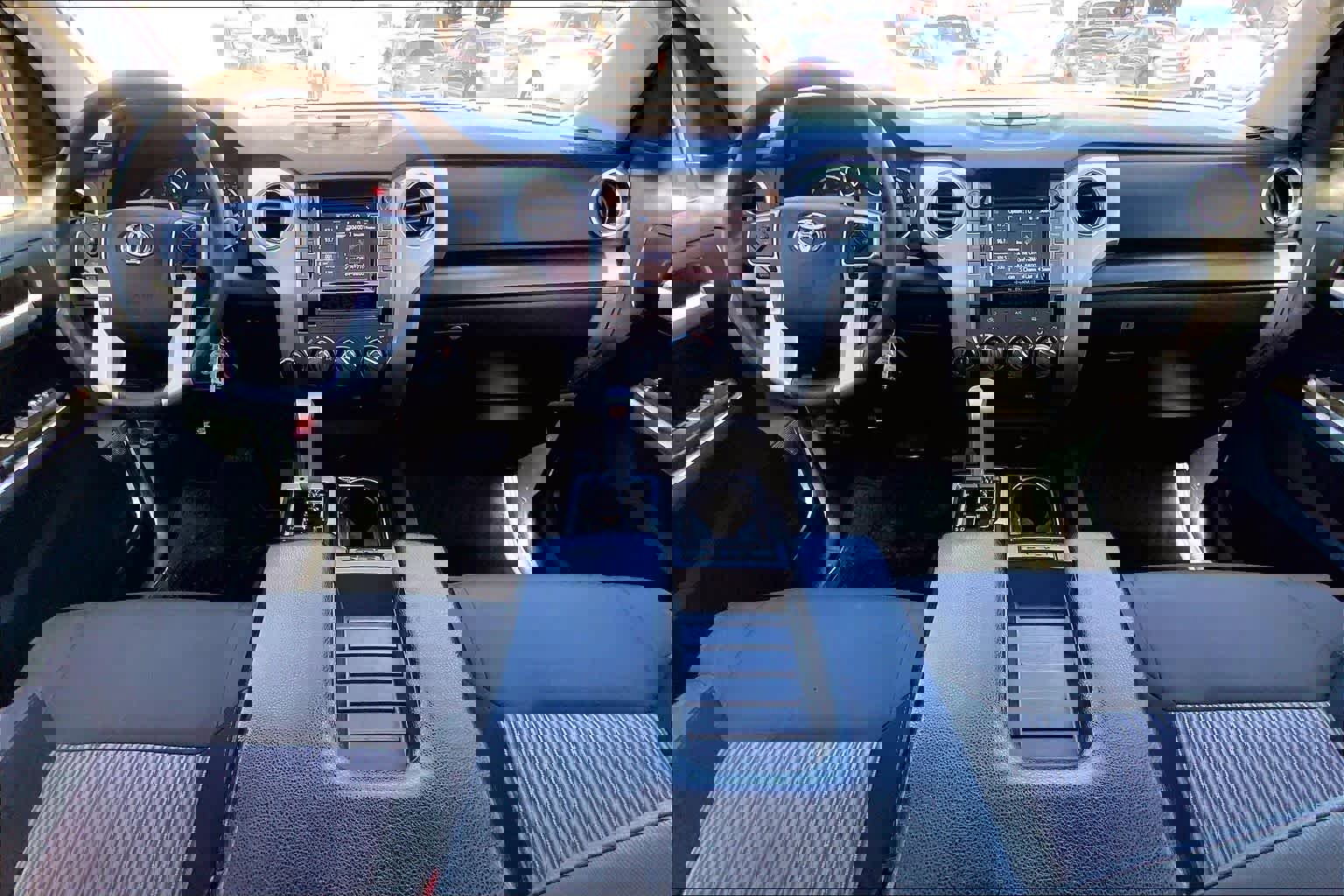 Used 2015 Toyota Tundra SR5 w/ SR5 Upgrade Package image 14