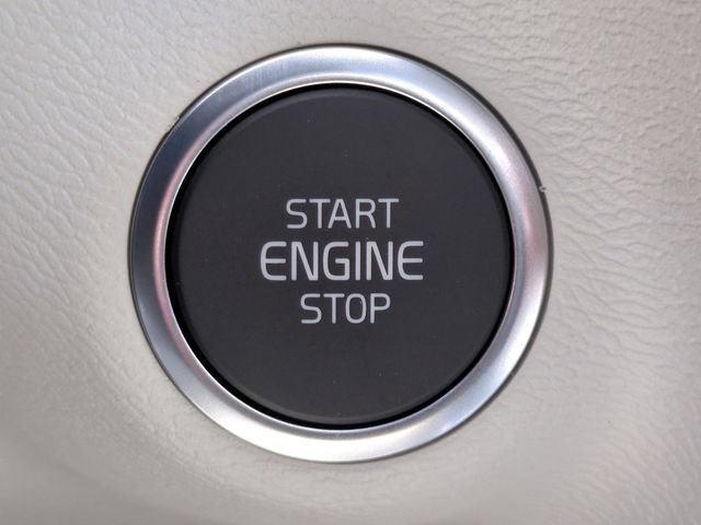 New 2026 Volvo XC40 B5 Ultra AWD/4WD image 24