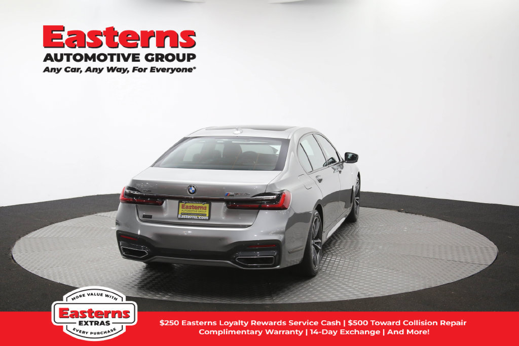 Used 2020 BMW 750i xDrive w/ Executive Package AWD/4WD image 44