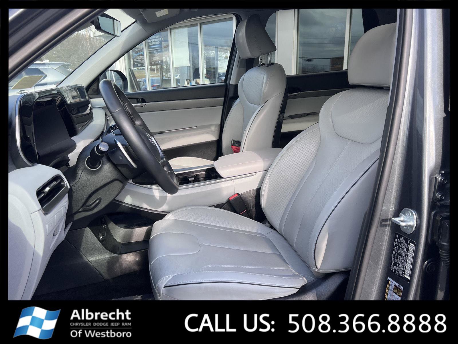 Used 2025 Hyundai Palisade SEL AWD/4WD image 10