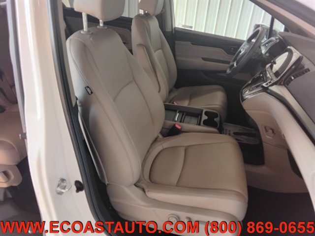 Used 2023 Honda Odyssey Touring image 13
