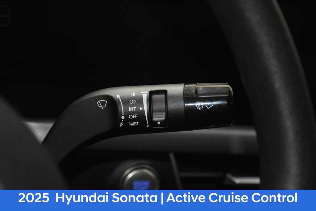 Certified 2025 Hyundai Sonata SE image 12
