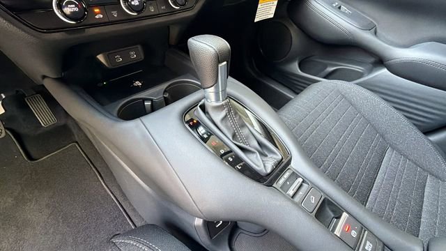 New 2026 Honda HR-V LX image 24