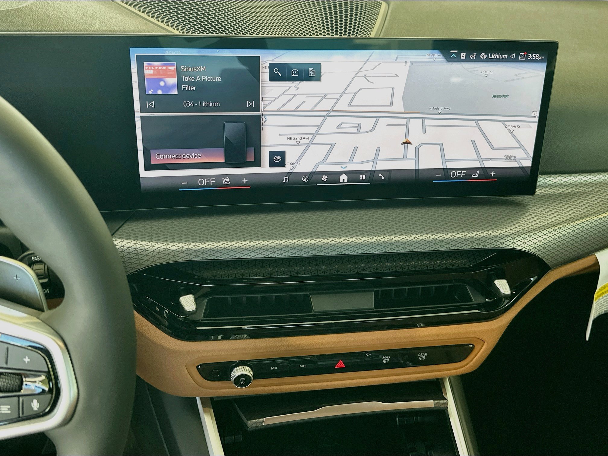 New 2026 BMW 330i Sedan w/ M Sport Package RWD image 9