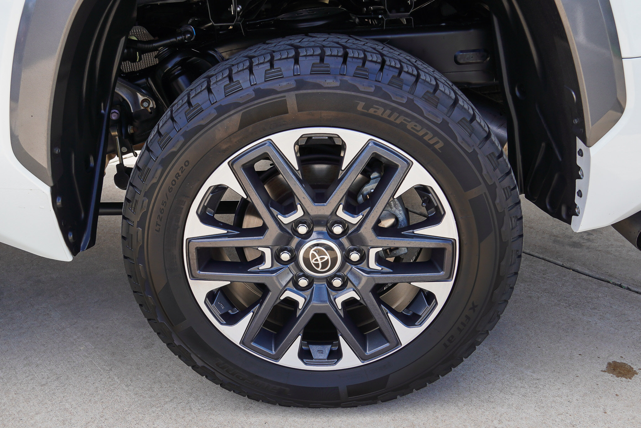 Used 2023 Toyota Tundra Limited AWD/4WD image 13