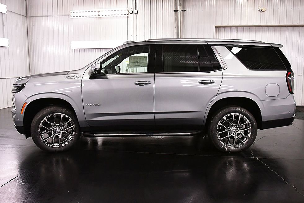 New 2026 Chevrolet Tahoe High Country w/ Sun And Tow Package AWD/4WD image 4