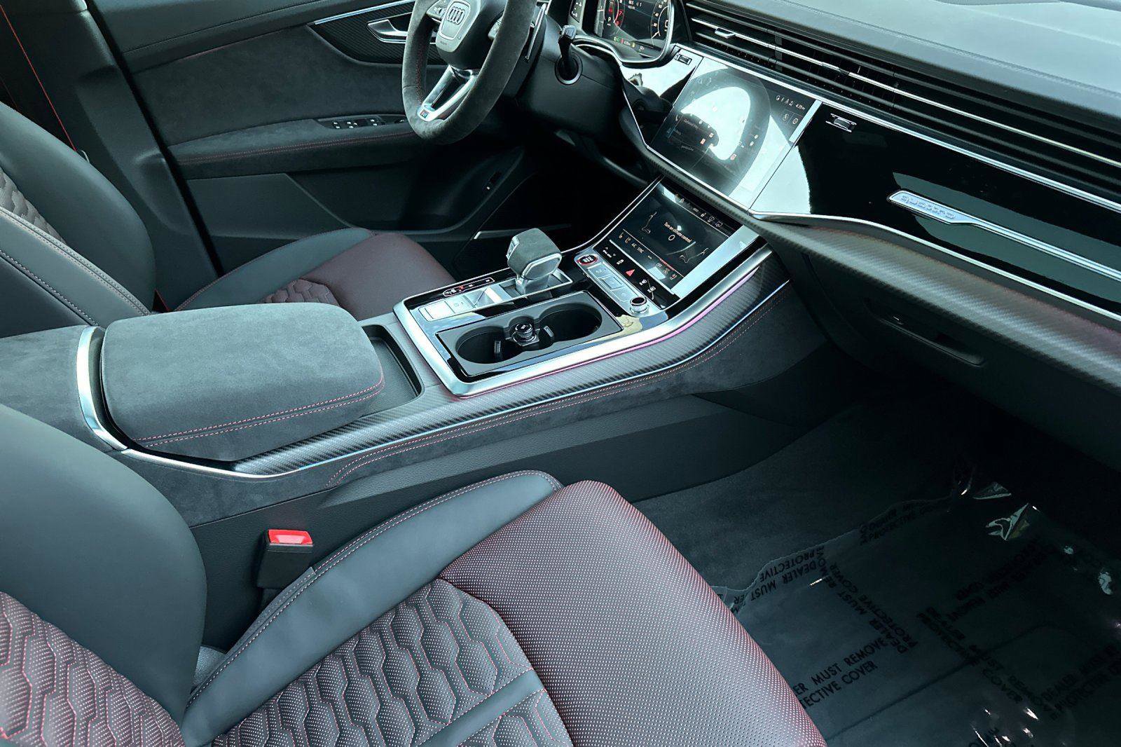 New 2026 Audi RS Q8 performance image 15