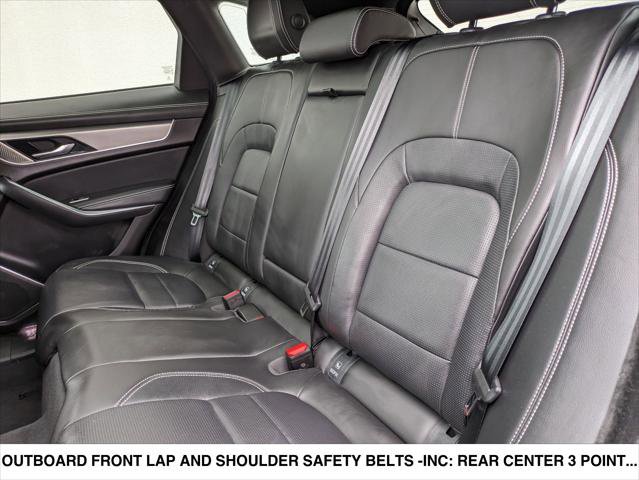 Used 2024 Jaguar F-PACE R-Dynamic S image 30