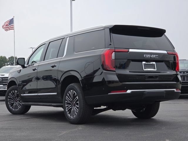 New 2026 GMC Acadia AT4 w/ Luxury Package AWD/4WD image 17