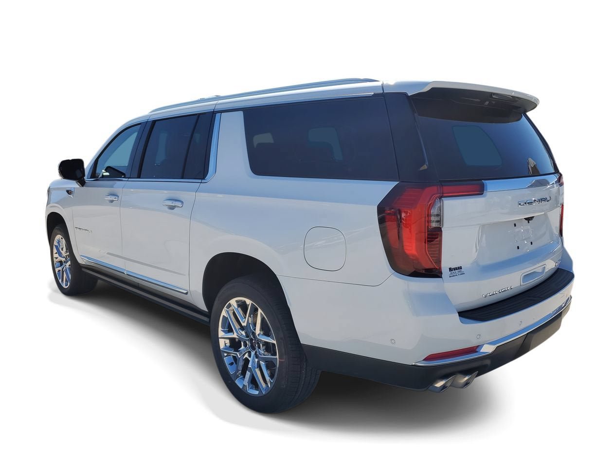 New 2026 GMC Yukon XL Denali w/ Sun & Power Step Package AWD/4WD image 4