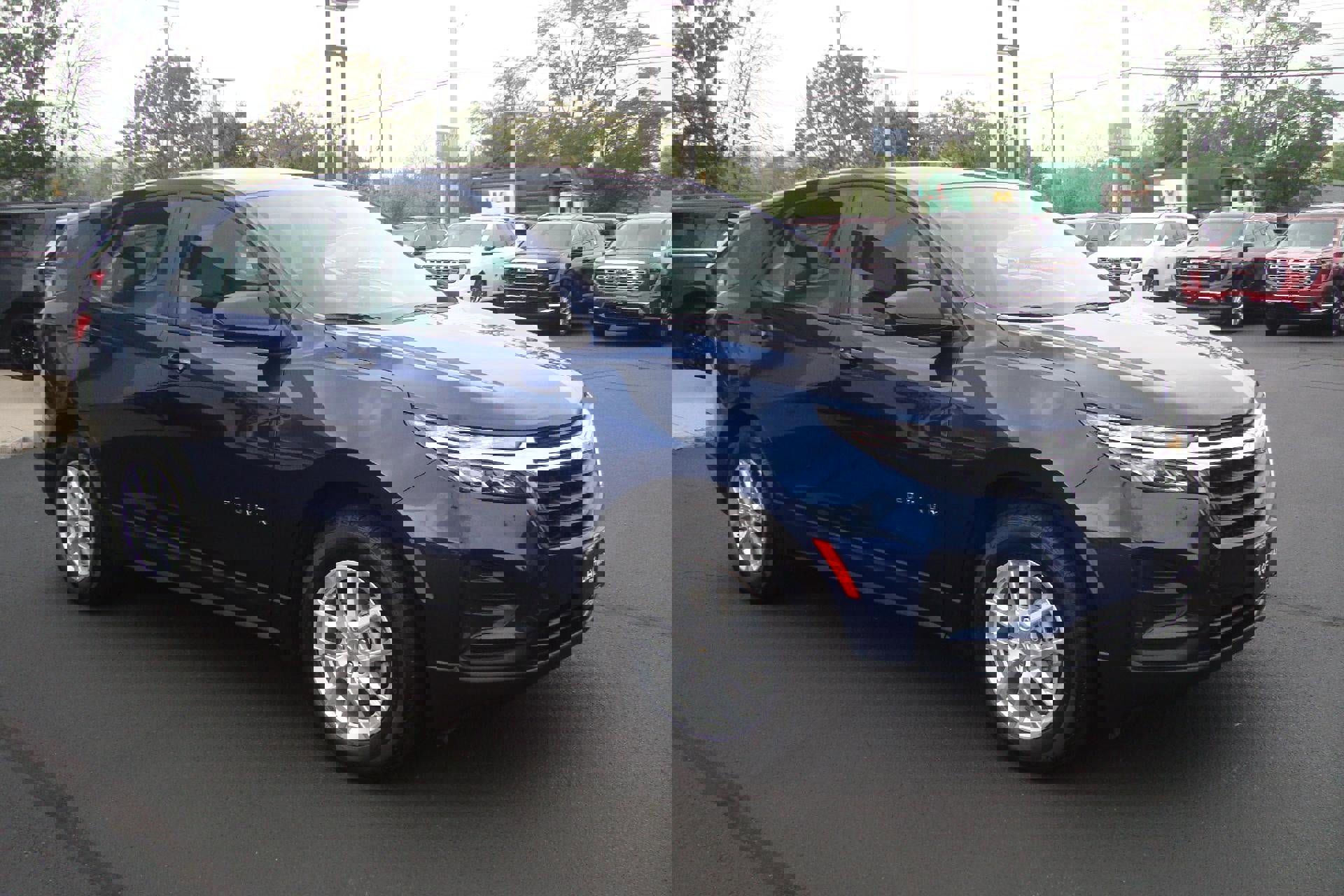 Certified 2023 Chevrolet Equinox LS image 3