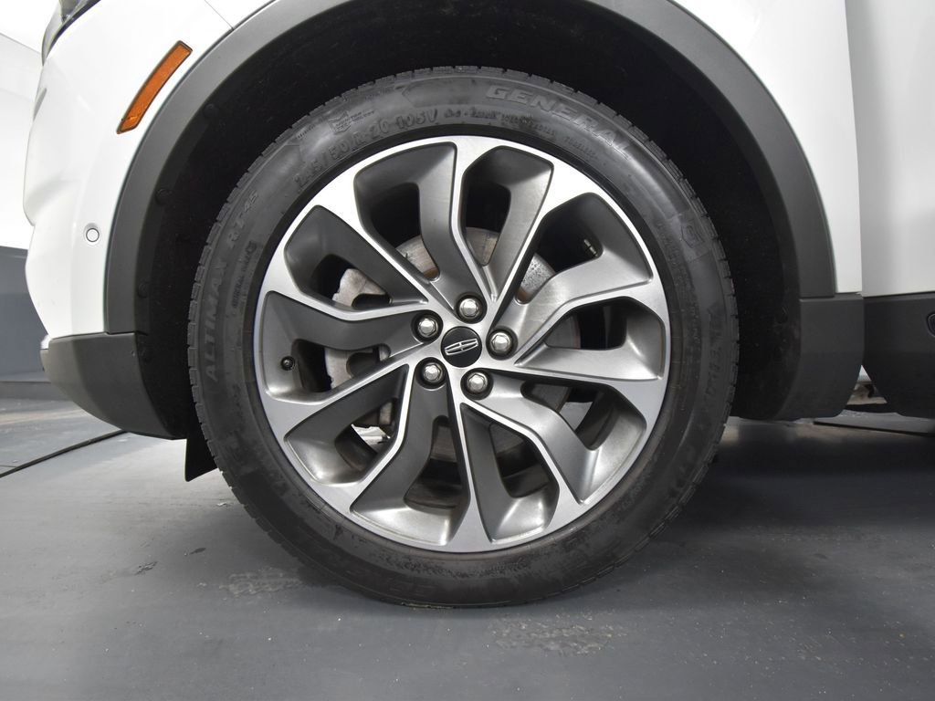 Used 2023 Lincoln Nautilus Reserve w/ Equipment Group 201A image 18