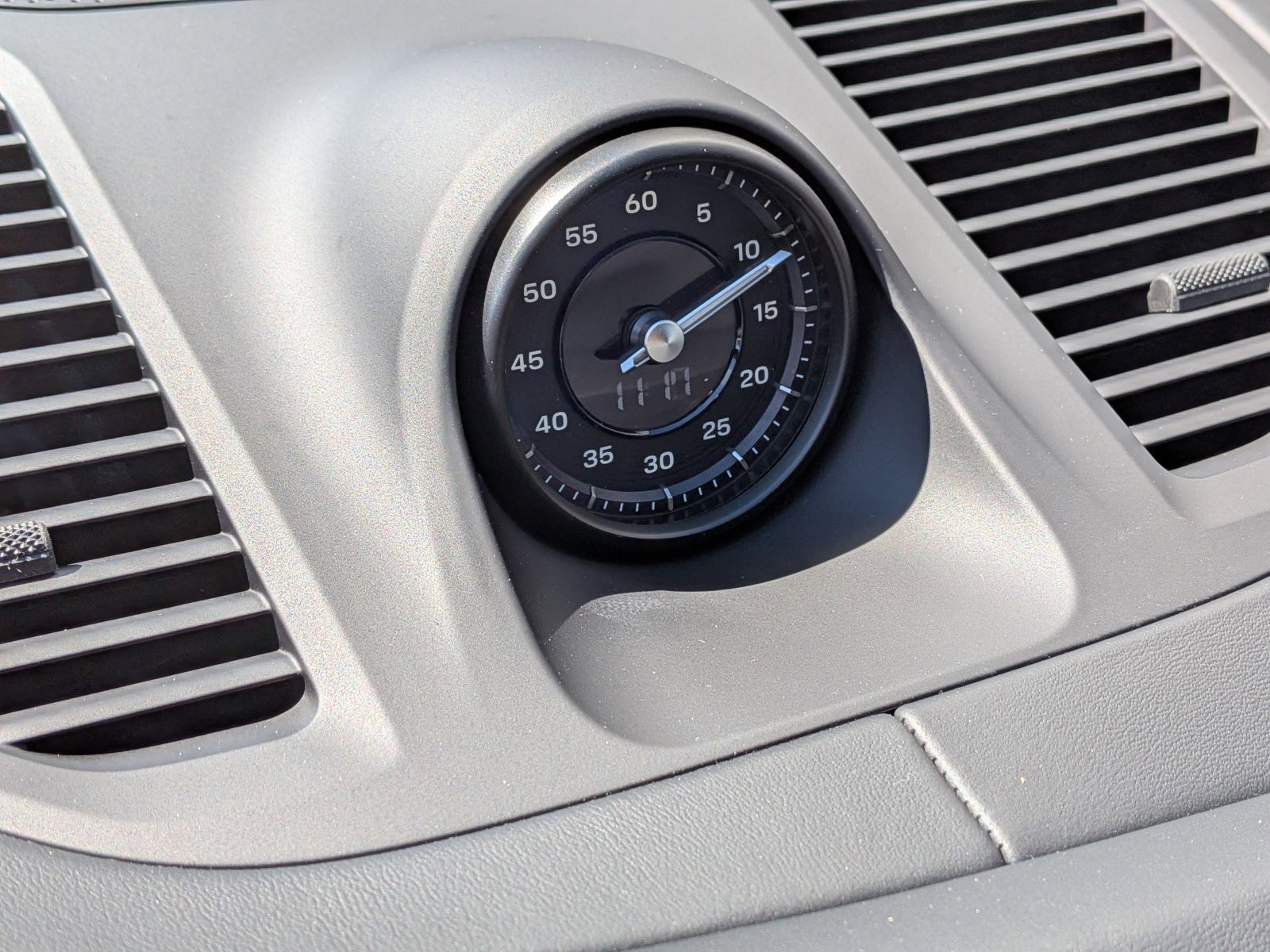 New 2026 Porsche Cayenne Coupe image 20