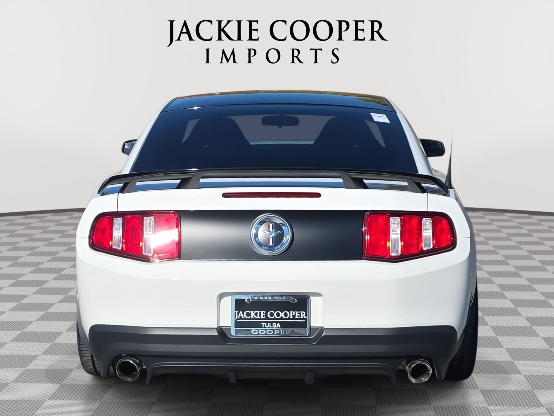 Used 2012 Ford Mustang Boss 302 RWD image 6