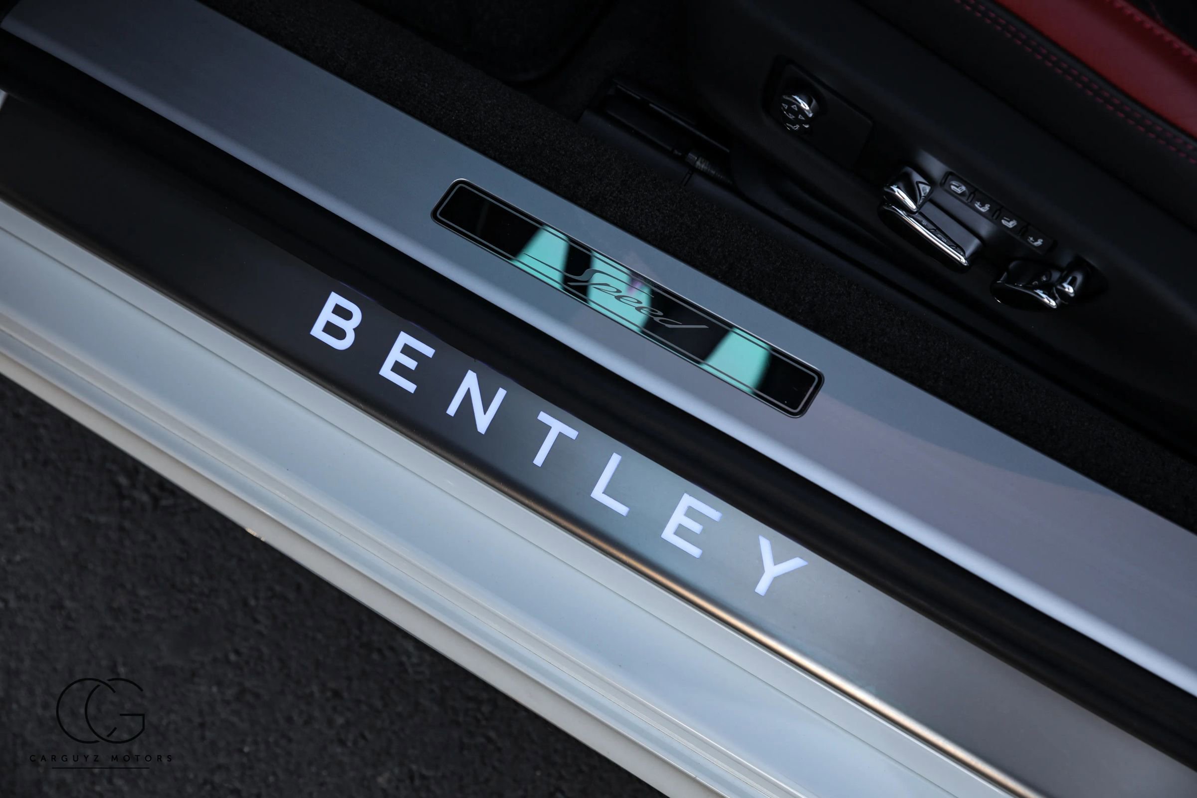 Used 2024 Bentley Continental GT Speed image 27