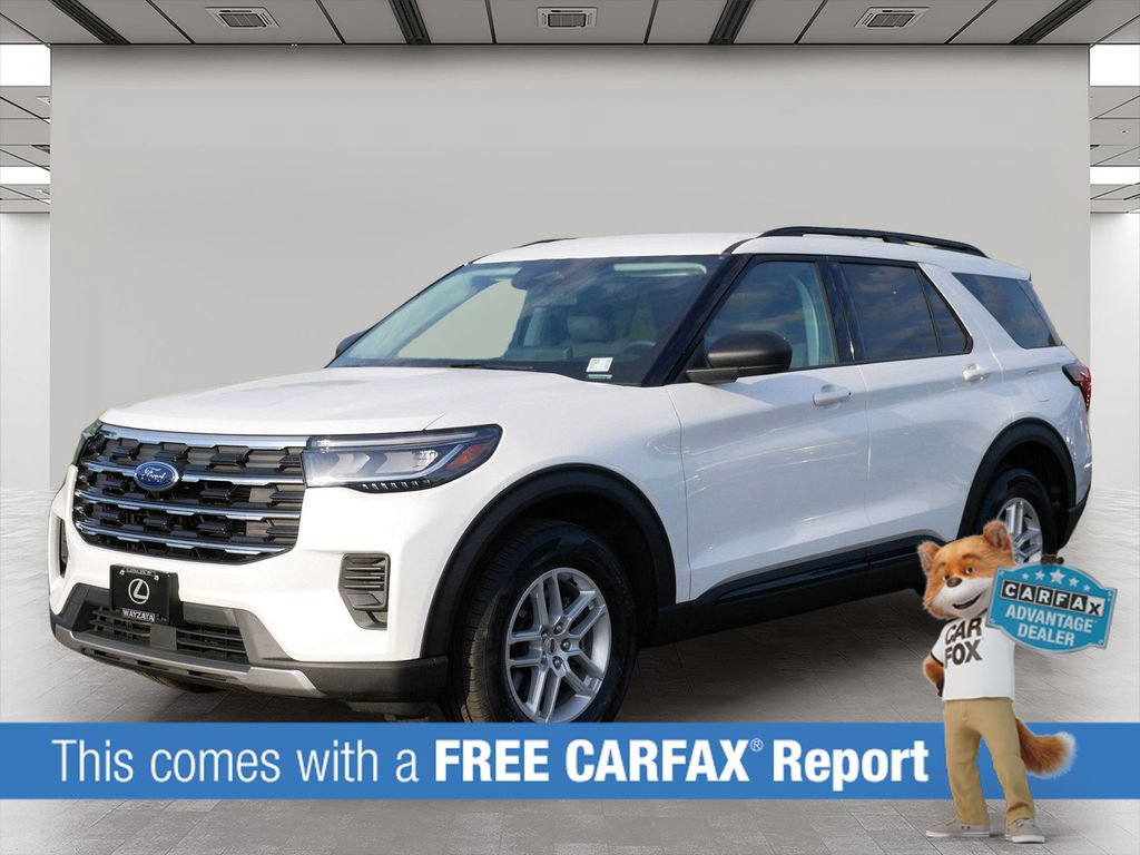 Used 2026 Ford Explorer Active AWD/4WD image 2