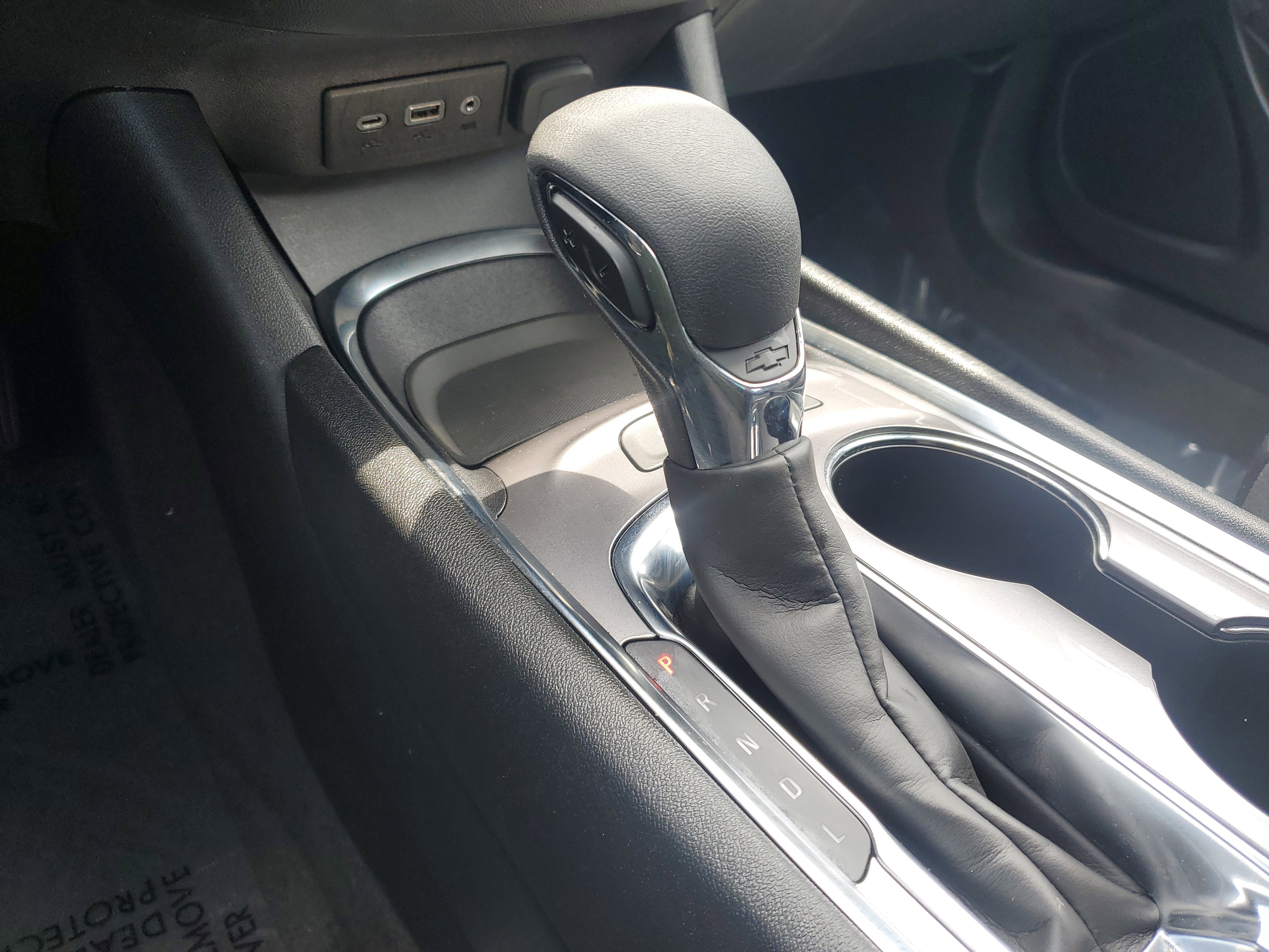 Used 2024 Chevrolet Malibu LT image 23