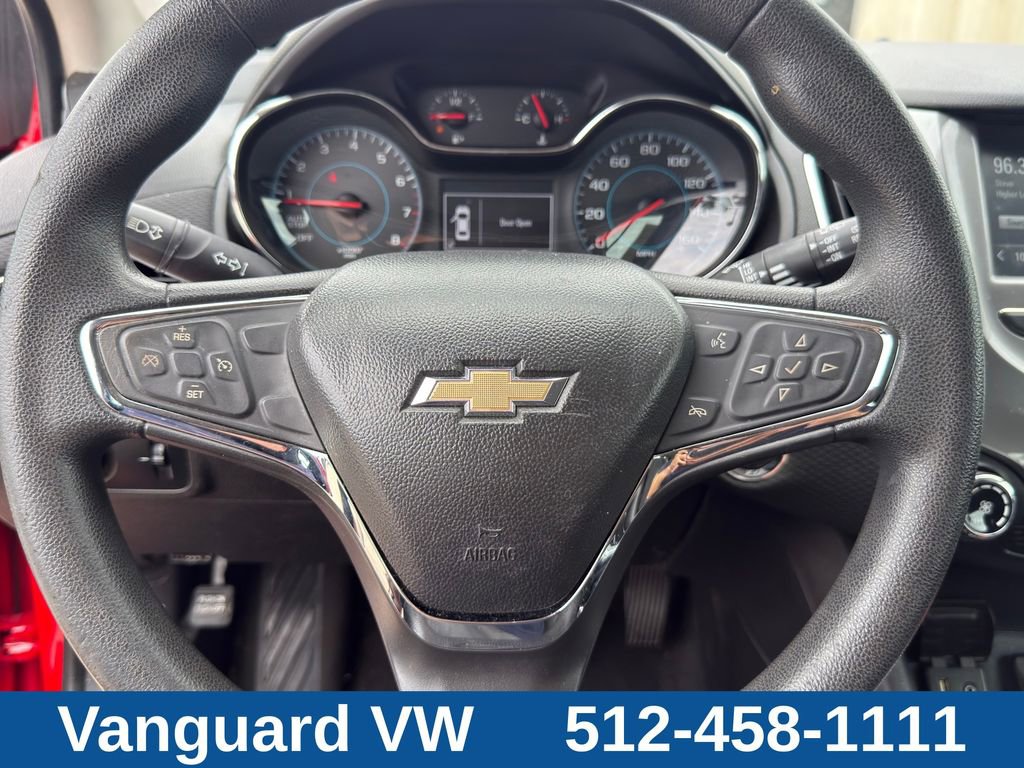 Used 2017 Chevrolet Cruze LT w/ Convenience Package FWD image 20