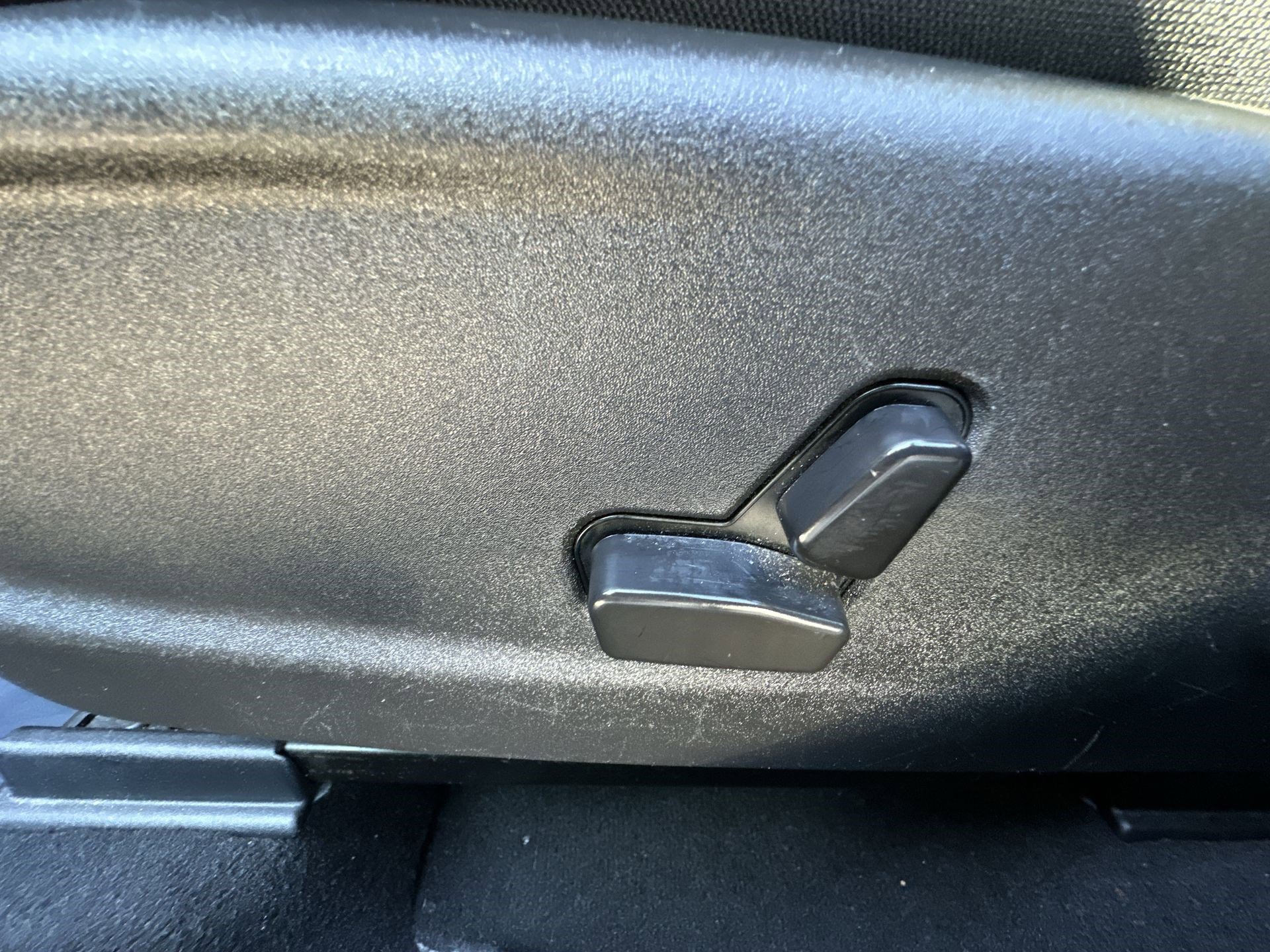 Used 2023 Dodge Charger GT image 14