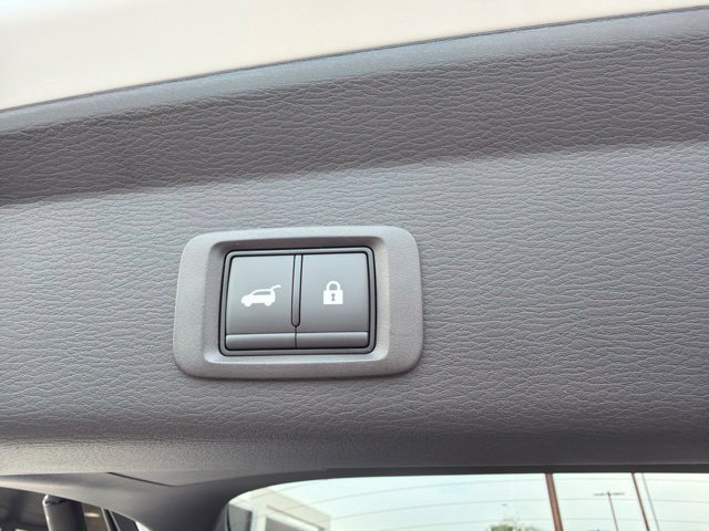 New 2026 Mitsubishi Outlander SEL FWD image 13
