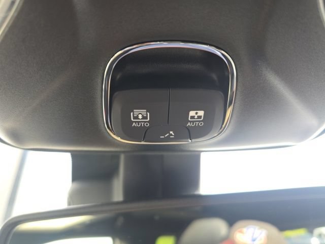 Certified 2026 Jeep Compass Limited w/ Sun, Sound & Navigation Group AWD/4WD image 25